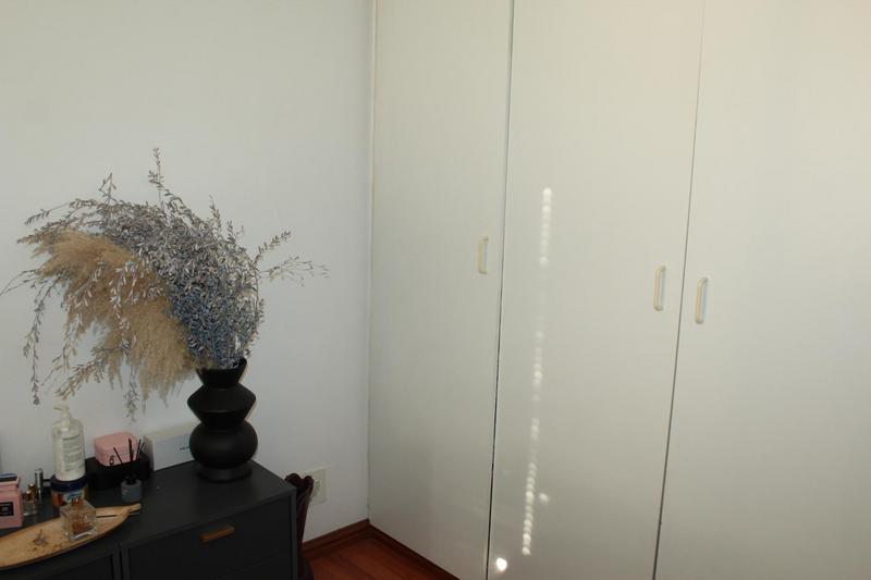 1 Bedroom Property for Sale in Churchill Estate Western Cape